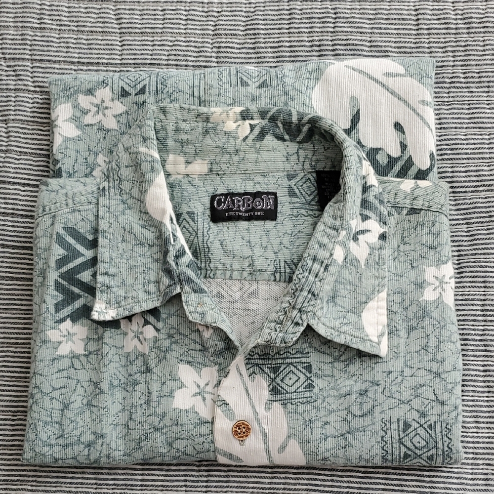 Carbon Men's Short-Sleeve Button-Up Shirt - Sage Green with White Floral